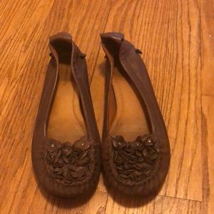 BCBGMAXAZRIA rare leather moccasin flats